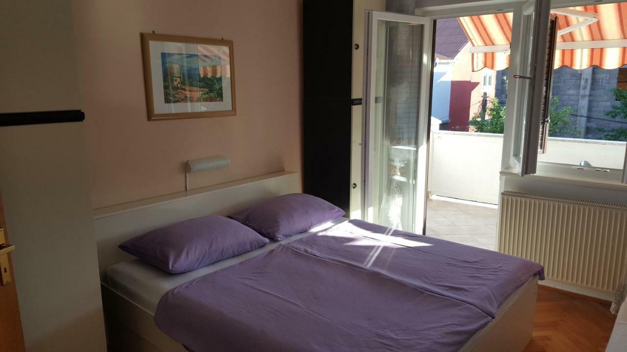 Apartman Marija Palit Exterior photo